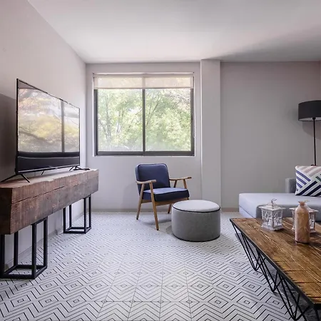 Mexican City Oasis - 3Br Apartment - Laundry